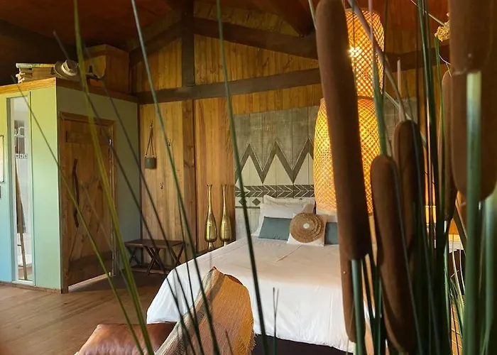 Pine Lodge - Direct Train To Porto